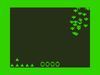 Space Ace (TRS-80 CoCo) screenshot: Many Aliens Attack