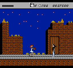 Wayne's World (NES) screenshot: Stacy come to see Wayne outside of Gasworks.