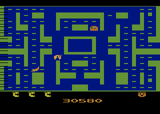 Ms. Pac-Man (Atari 2600) screenshot: The fourth maze.
