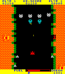Star Raker (Arcade) screenshot: The reactor is guarded by a phalanx of defenders.