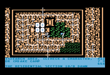 Wizard's Crown (Atari 8-bit) screenshot: Exploring the Town