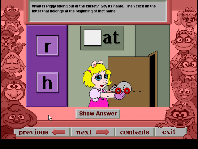 Muppet Kids: Volume 3 - Sound Patterns: Phonics (Windows 16-bit) screenshot: Piggy takes a rat from the closet