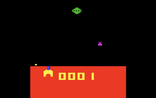 Cassette 33: Super Invaders (1292 Advanced Programmable Video System) screenshot: The appearance of UFOs