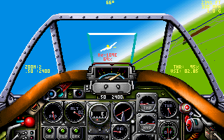 Chuck Yeager's Air Combat (DOS) screenshot: Drawing a bead on the Germans