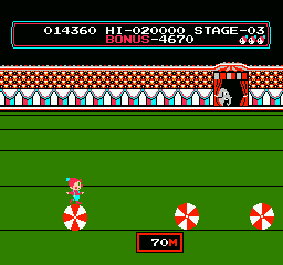 Circus Charlie (NES) screenshot: Jump from ball to ball
