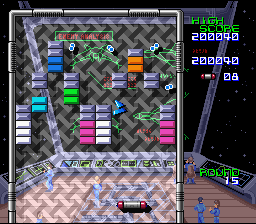 Arkanoid: Doh It Again (SNES) screenshot: Difficult to see, that there are multiballs flying!