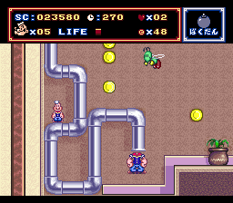 Popeye: Ijiwaru Majo Seahag no Maki (SNES) screenshot: Popeye can use a pipe just as well as Mario