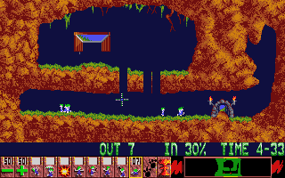 Lemmings (Atari ST) screenshot: Dig your way through the first level