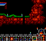 Lemmings (Game Gear) screenshot: Lemmings falling down tunnel