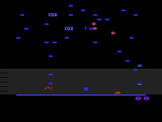 Atari: 80 Classic Games in One! (Windows) screenshot: Millipede - Atari 2600 version