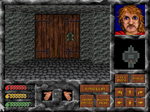 Prokletí Eridenu (DOS) screenshot: In front of a wooden door