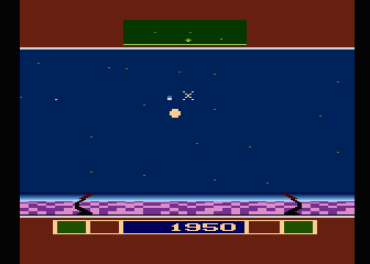 The Earth Dies Screaming (Atari 8-bit) screenshot: The aliens shoot back.