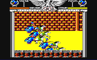 Coliseum (Amstrad CPC) screenshot: Beat your opponents up to obtain their deadly weapons