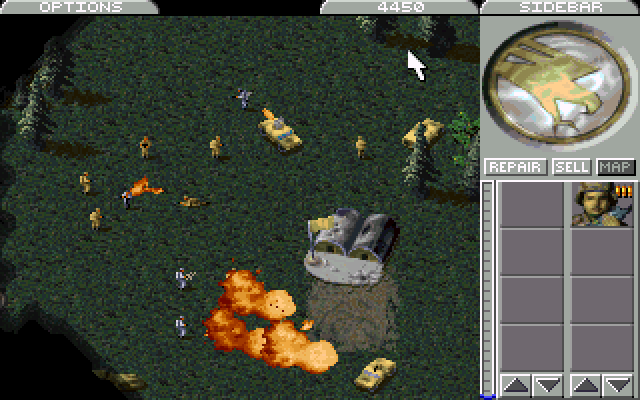 Command & Conquer (DOS) screenshot: Some missions already start by putting you in a fierce battle for survival.