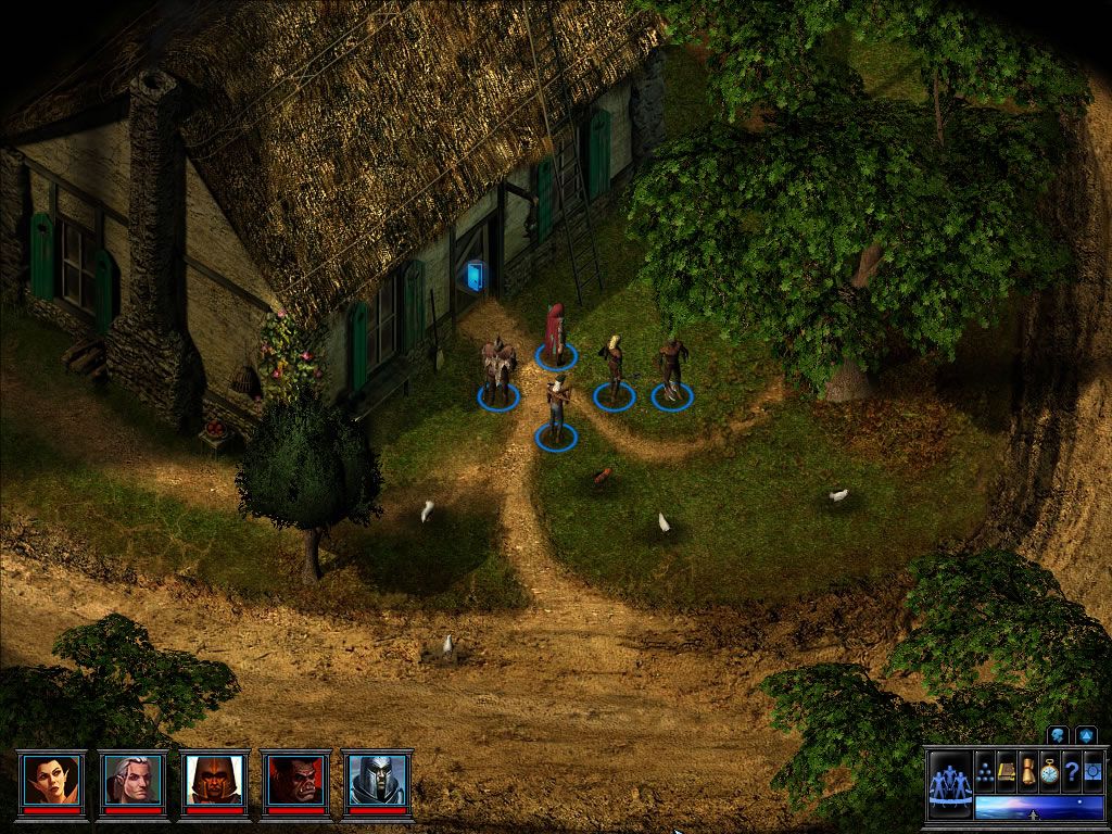 The Temple of Elemental Evil: A Classic Greyhawk Adventure (Windows) screenshot: Exploring the various houses in the city of Homlett.