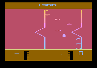Fantastic Voyage (Atari 2600) screenshot: Shoot the enzymes and defense cells here