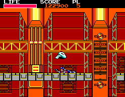 Zillion 2: Tri Formation (SEGA Master System) screenshot: Ducking under a flying object