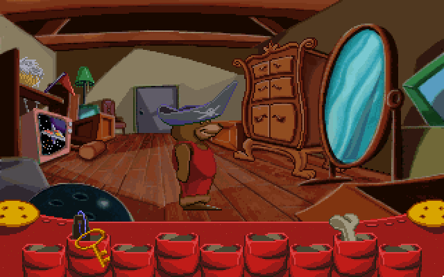 Fatty Bear's Birthday Surprise (DOS) screenshot: Trying on costumes in the attic