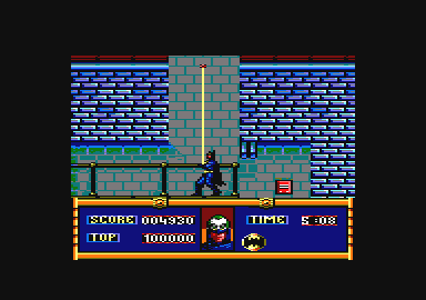 Batman (Amstrad CPC) screenshot: Use your bat rope