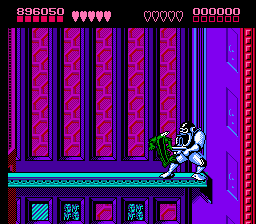 Battletoads (NES) screenshot: At the top of the plant is another mini-boss
