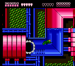 Battletoads (NES) screenshot: Terra Tubes, level 9-- more public utility action, this time in the sewer