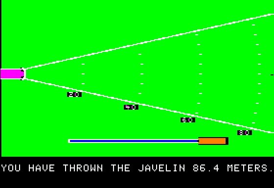Olympic Decathlon (Apple II) screenshot: Javelin Throw