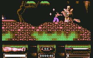 First Samurai (Commodore 64) screenshot: Punching