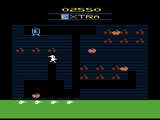 Mr. Do! (Atari 2600) screenshot: Destroy the "E" monster to help spell extra