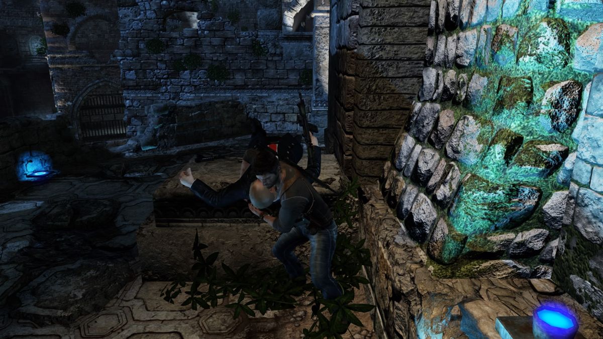 Uncharted 3: Drake's Deception (PlayStation 4) screenshot: Silent takedown