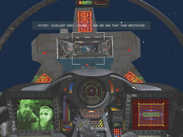 Wing Commander III: Heart of the Tiger (DOS) screenshot: Chatting with Captain Eisen while landing