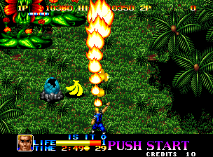 Ninja Commando (Neo Geo) screenshot: Blowing fire out