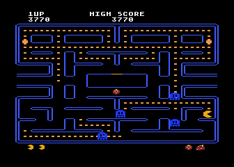 Pac-Man (Atari 5200) screenshot: Gobble up ghosts when they are blue