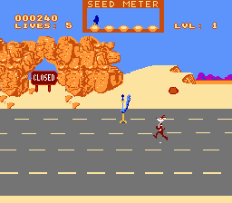 Road Runner (NES) screenshot: About to run out of bowls of birdseed