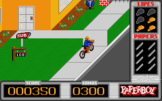 Paperboy (Atari ST) screenshot: Delivering papers...