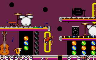 CarVup (Amiga) screenshot: Music world - jumping directly to the 'jaws' of saxophone