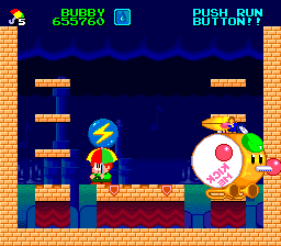 Parasol Stars: The Story of Bubble Bobble III (TurboGrafx-16) screenshot: Carrying a thunderbolt to use against the boss