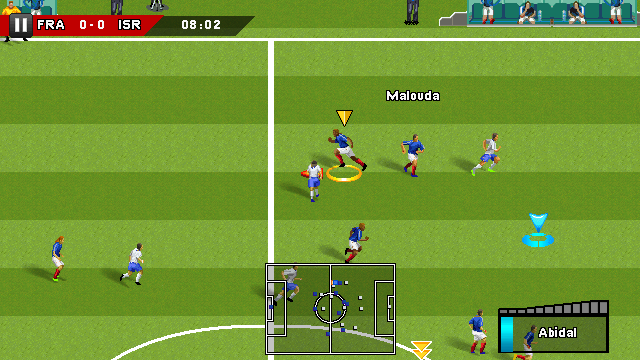 Real Soccer 2012 (J2ME) screenshot: Malouda is sprinting with the ball (640x360 version).