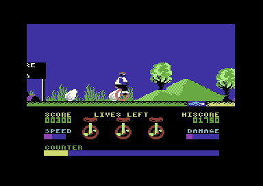 Velocipede II (Commodore 64) screenshot: Hitting an egg costs you energy