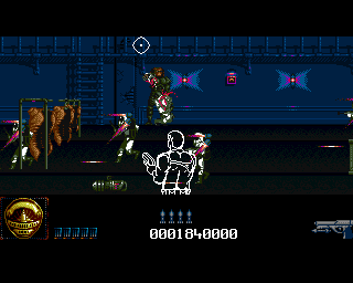 Predator 2 (Amiga) screenshot: The Predator rips on FBI agent apart