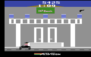 Private Eye (Atari 2600) screenshot: Here's the bank, where I'll need to return the stolen money