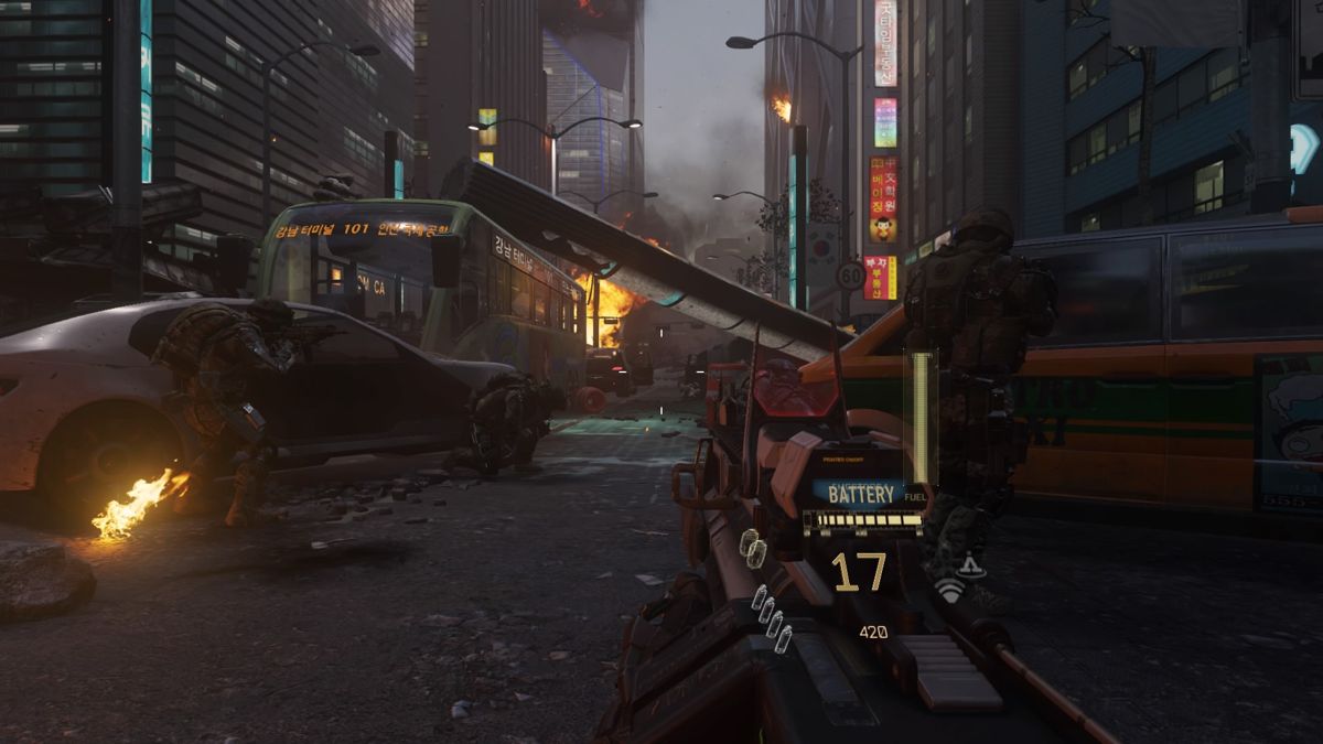 Call of Duty: Advanced Warfare (PlayStation 4) screenshot: Advancing through the streets of Seoul
