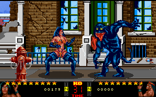 Dangerous Streets (DOS) screenshot: Macalosh, the spiritual boss of the Sioux, turns into a monster and tries to swipe at Luisa.