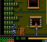 RoboCop 3 (Game Gear) screenshot: Baddie about to be hit