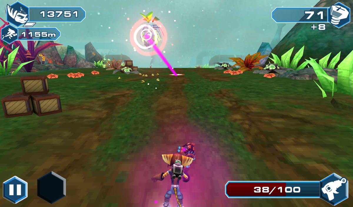Ratchet & Clank: Before the Nexus (Android) screenshot: Running with a gadget activated.