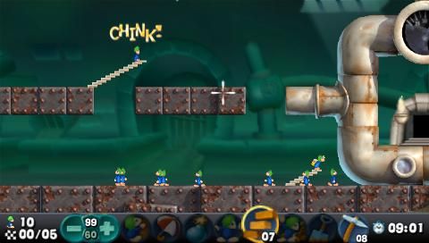 Lemmings (PSP) screenshot: Bridge builders at work