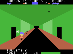 Sewer Sam (ColecoVision) screenshot: Spider, bats and all kinds of nasties