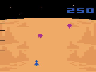 Spacechase (Atari 2600) screenshot: Playing the game in daytime