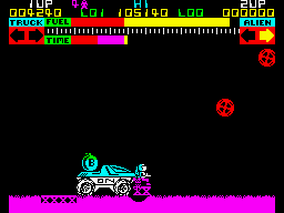 Lunar Jetman (ZX Spectrum) screenshot: Grabbing a platform structure.