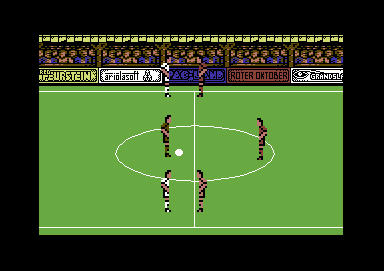 Peter Beardsley's International Football (Commodore 64) screenshot: Kick off
