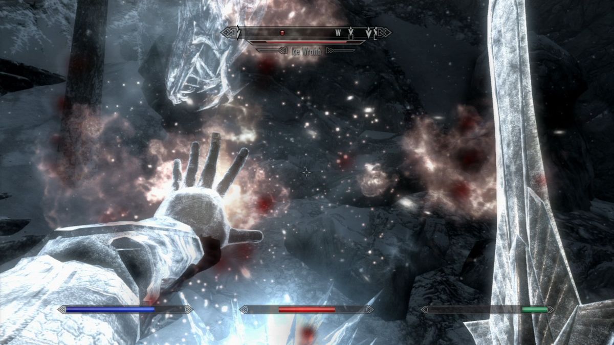 The Elder Scrolls V: Skyrim (PlayStation 3) screenshot: Using fire magic to fight the Ice Wraith